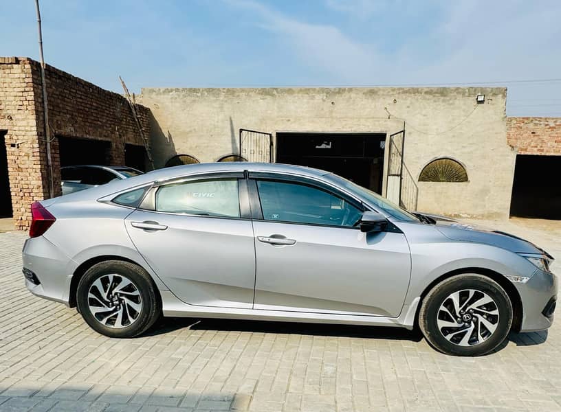 Honda Civic VTi Oriel Prosmatec 2019 13