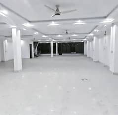 Hall First Floor 10 Marla 30 100 For Rent Main Susan Road Madina Town Faisalabad Vip Location