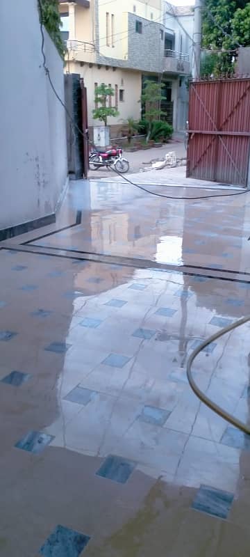 Canal Road Saeed Colony Number 1 Faisalabad Vip Location 10 Marla Double Storey House For Rent 1