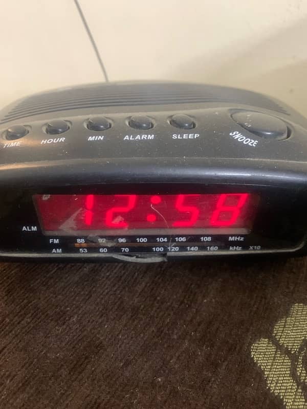 alarm radio 0