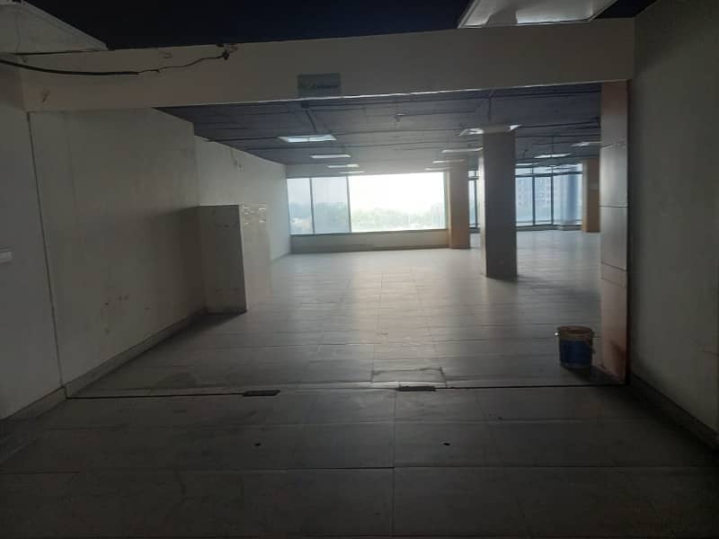 Prime Location Commercial 22150 Sq. Ft Office In Main Boulevard Gulberg 11