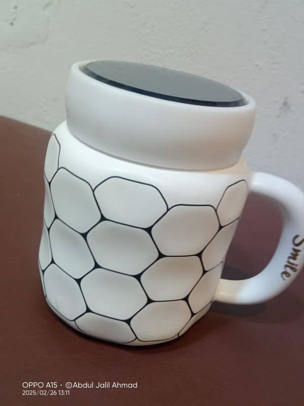 Ceramic Mug.     flask 1