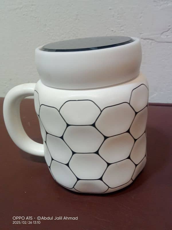 Ceramic Mug.     flask 9