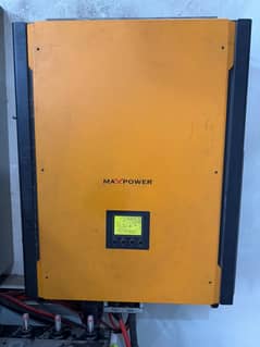 Max Power Solar Inverter Hybrid