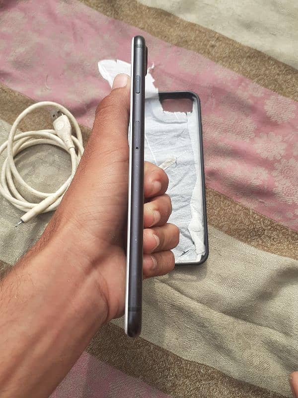 iphone 7plus LLA non pta 256gb exchange possible with good mobile 4