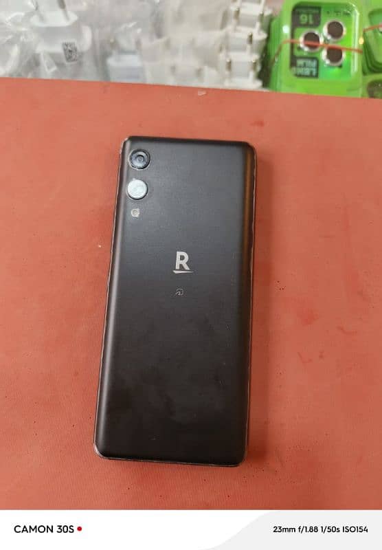 rakuten hand 5g 1