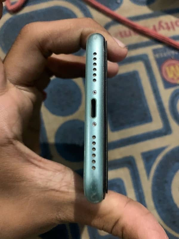 iphone 11 pta approved 64gb factory unlocked 2