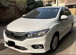 Honda Grace Hybrid 2018