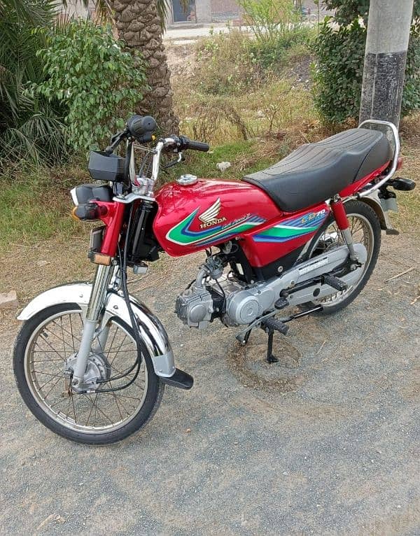 Honda cd 70 16/17 lush condition (only call) 3