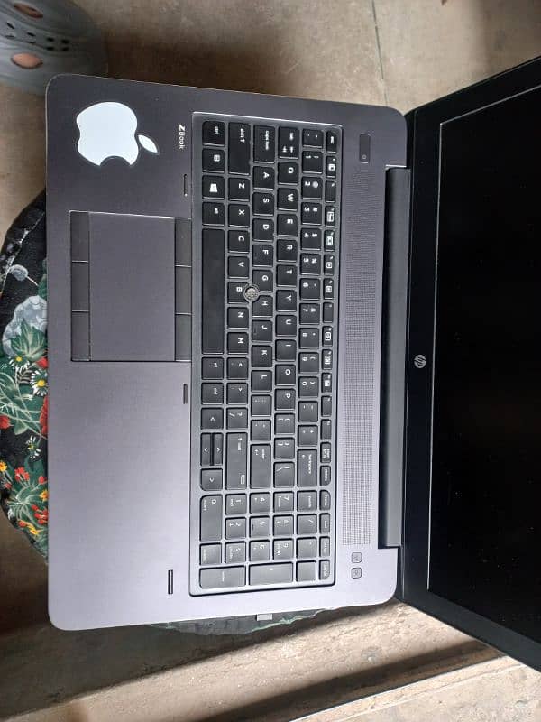 HP ZBOOK 15 G3 1