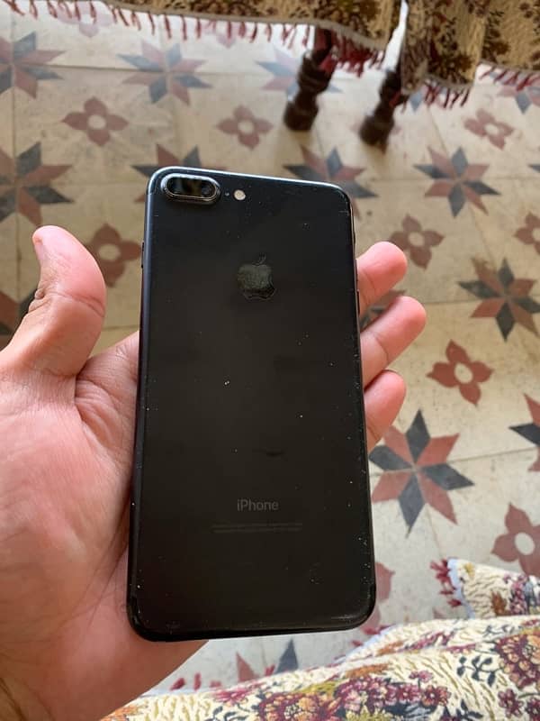 iPhone 7plus 128 gb original phone LLA model 1