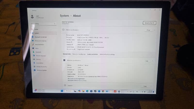 Microsoft Surface pro 7 i5 with 8 gb ram 128gb storage. URGENT SALE! 6
