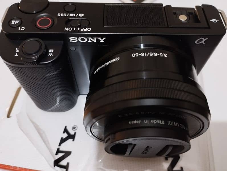 Sony zve10 Mirrorless camera for Vlogging 2