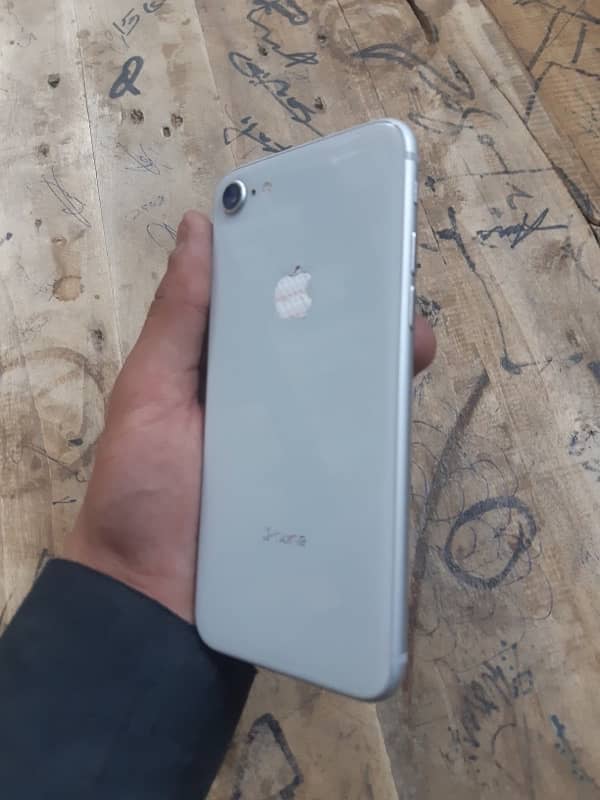 Iphone 8 non (jv) 64gb 1