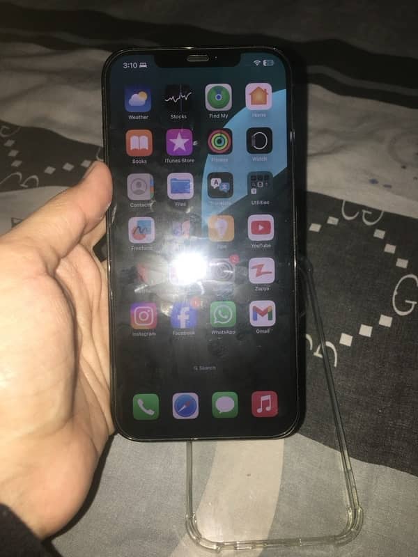 Iphone 12 pro max very good condition 0