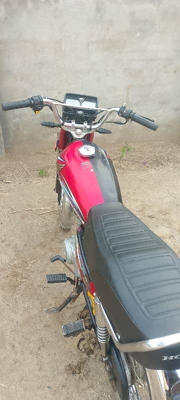 Honda 125 2015 model for sale 3