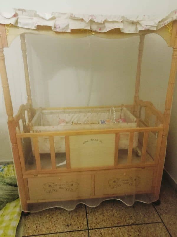 Baby Cot With Swing 4