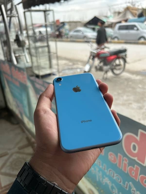 iphone xr 2