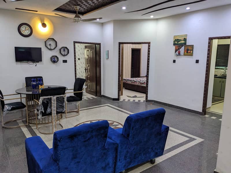 10 Marla Furnished Lower Portion For Rent in Bahria Town Lahore - Prime Location 2