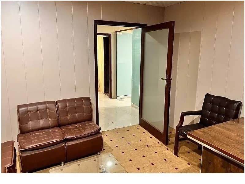 Area 1800 Square Feet Corporate Office Available For Rent On Reasonable Rent Gulberg 3 Lahore 9