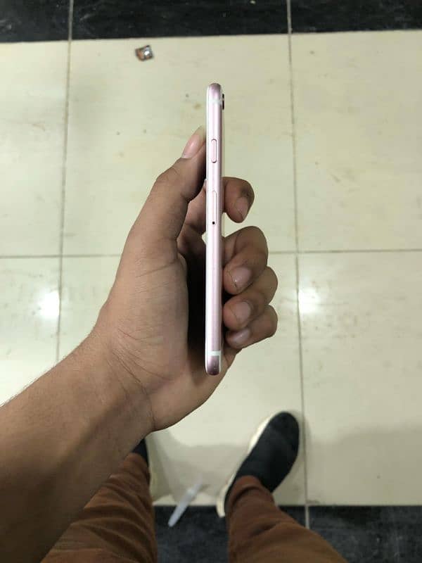 iPhone 6s 32gb PTA appror 2