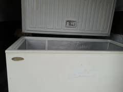 D Freezer waves for sale urgent