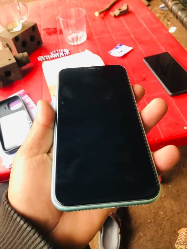 IPhone 11 non pta 6