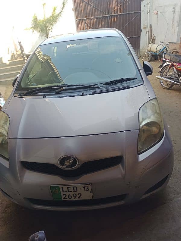 Toyota Vitz 2008/2013 registered 9