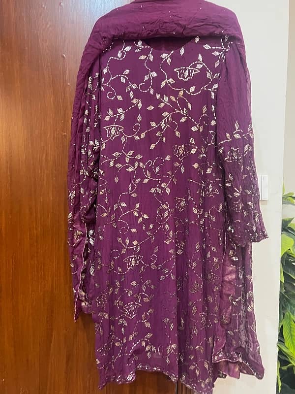 fancy and casual dresses banaras sarhi ,camisole and shorts 2