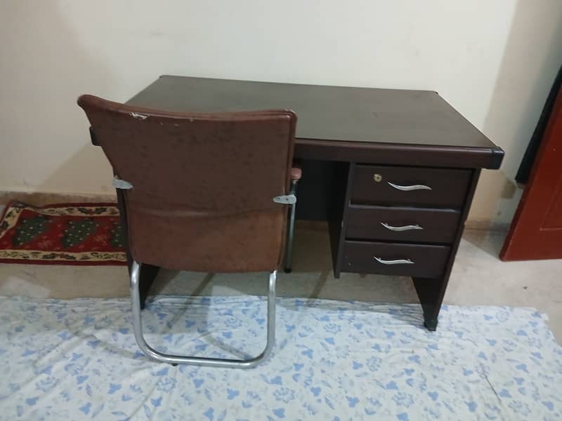 Computer table with chair, (Office table with Chair) 1