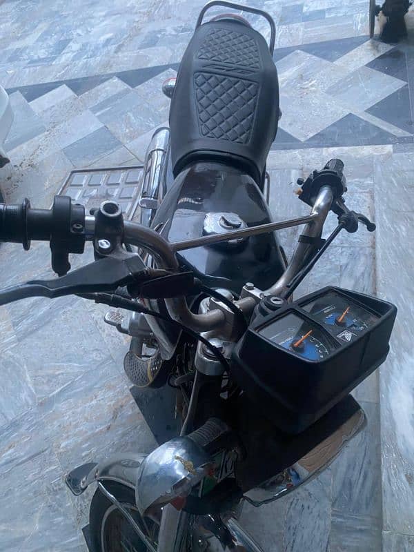 Honda 125 (2015 model) for sale 3