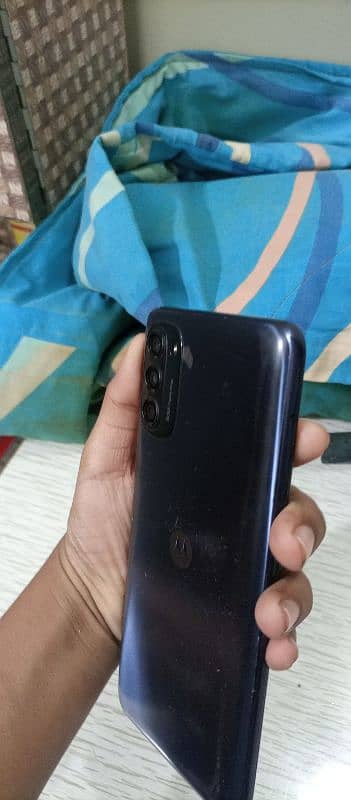 moto g power 5g ha Mobil bilkul ok ha bes condition ha best gamingphon 6