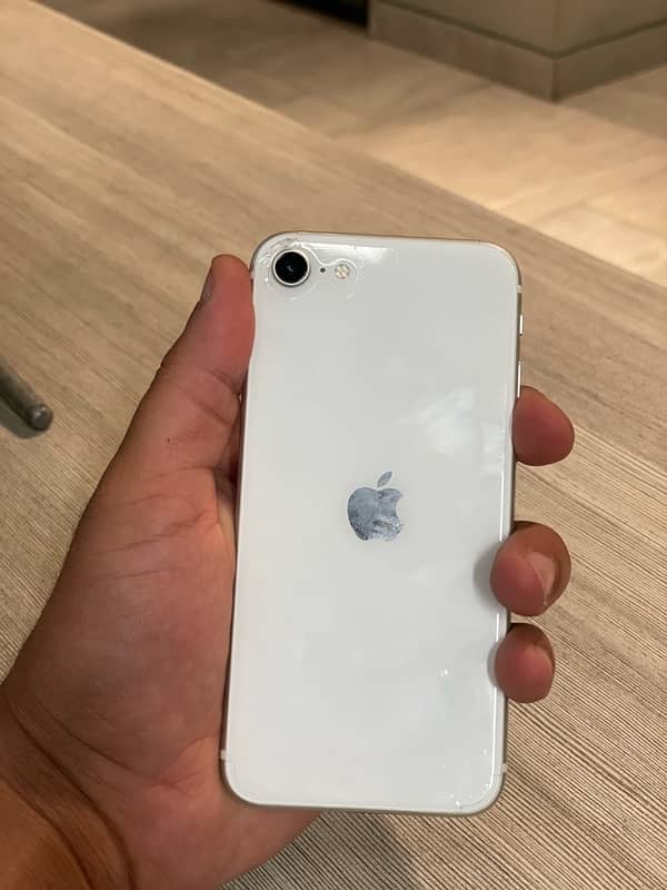 Iphone SE2020 0