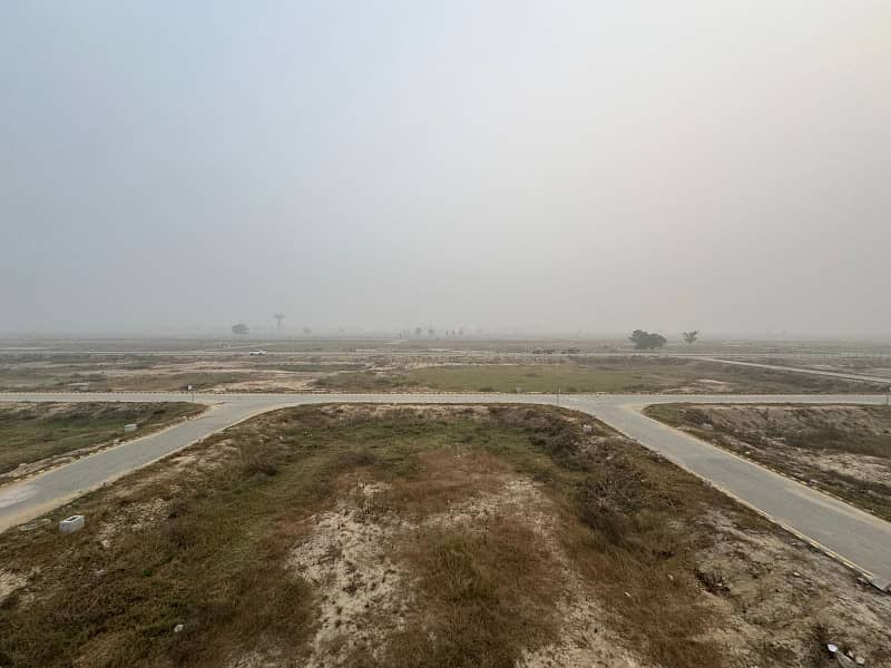 LDA City LAHORE 10 Marla Plot For Sale 5