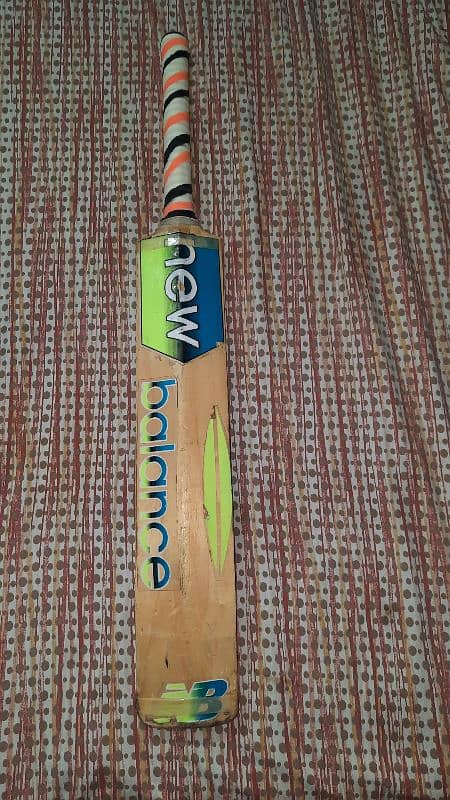 CRICKET HARD BALL BAT 6 GRAIN / BOTTOM AND MIDDLE BOHT ALA HAI 0