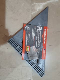 Brand New 8" Speedlite Level Square - 6 Tools in One Swanson T0111