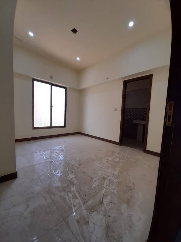 NEW BUILDING FLAT FOR RENT 2 BED DD 5