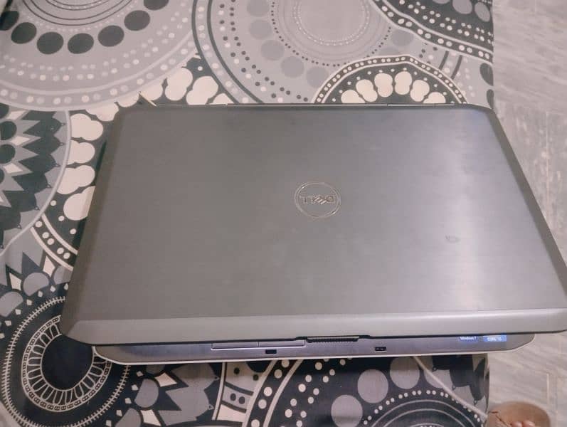 laptop for sale . . 0322416072.7 3