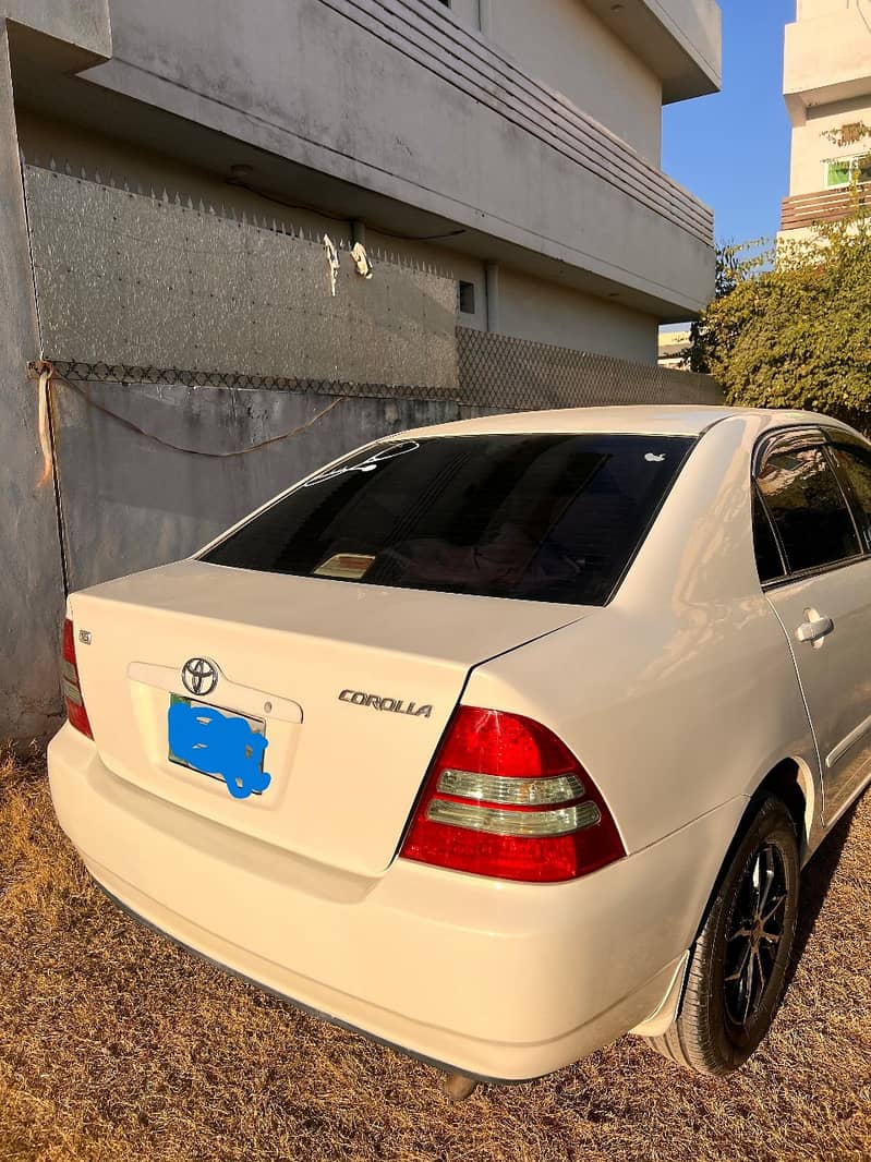 Toyota Corolla G 2000 registered 2013 4