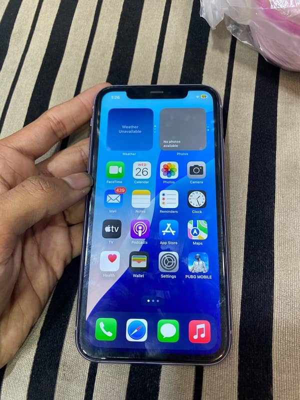 iphone 11 non pta 10/10 condition 64 gb all ok jv exchange possible 0