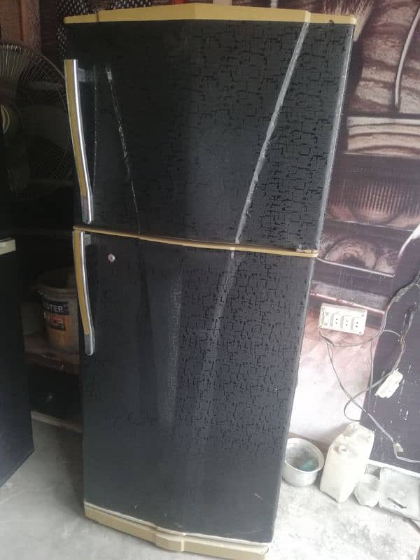 35000 Price Dawnlance Refrigerator 0