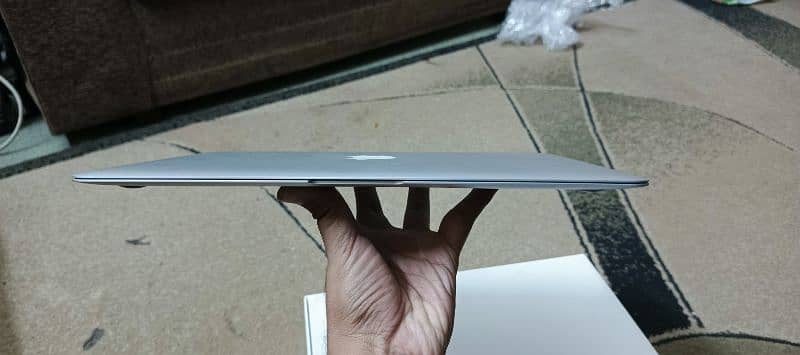 MacBook Air 2015 8/256 7