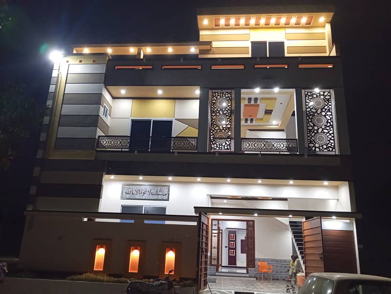 Stunning 240 Square Yards House In Gulshan-e-Usman Available 0