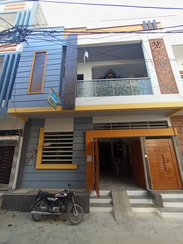 Spacious 120 Square Yards House Available For sale In Saadi Town 0