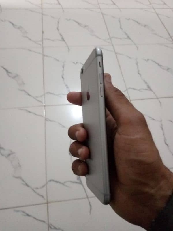 Iphone 6 Plus 64GB (Non PTA) 8