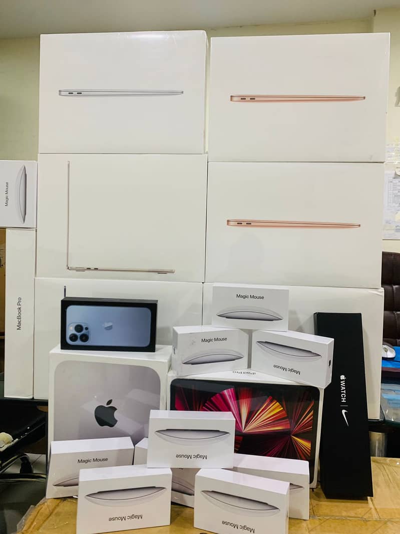 APPLE MACBOOK AIR M3 CHIP 13" 16GB 256GB MIDNIGHT MC8K4 BOX PACK SEALE 1