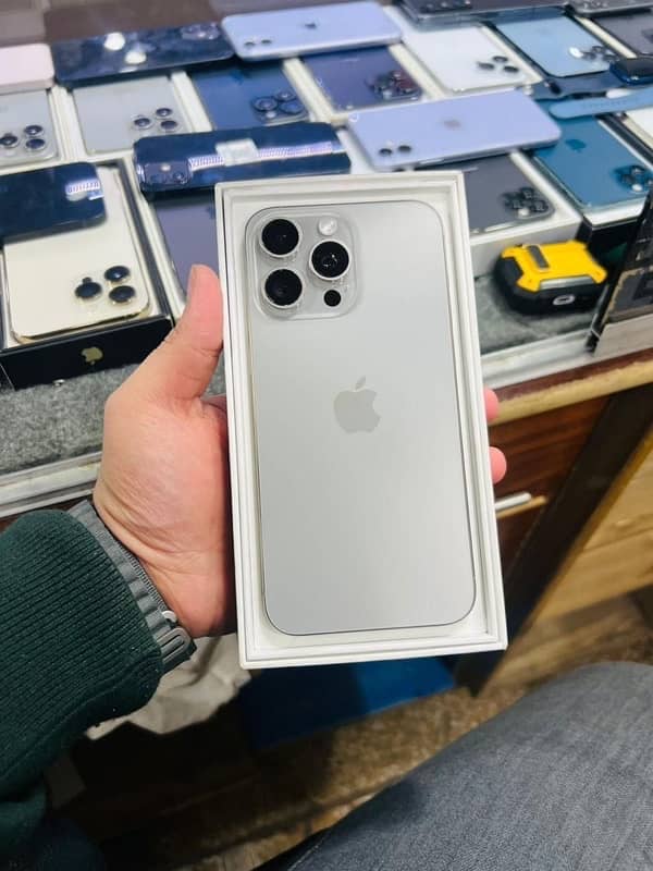 iPhone 15 pro max fu 0