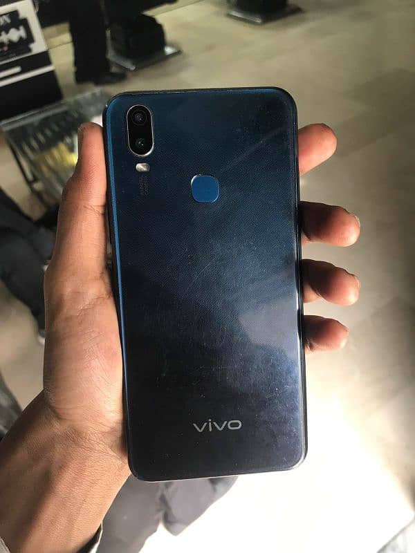 vivo y11 Ram32 /Rom 3 1