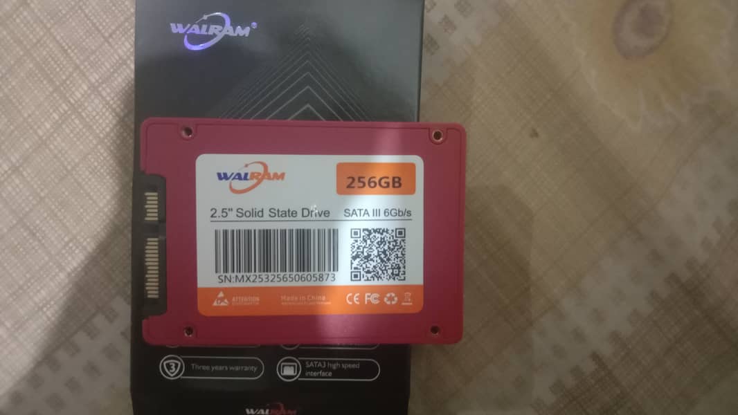 Walram SATA SSD 256gb Red Colour 2