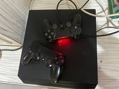 Ps4 PRO with 3 games